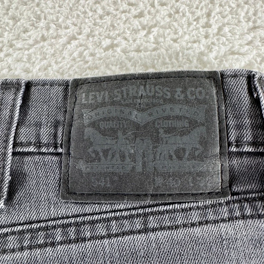 Levis any wear
